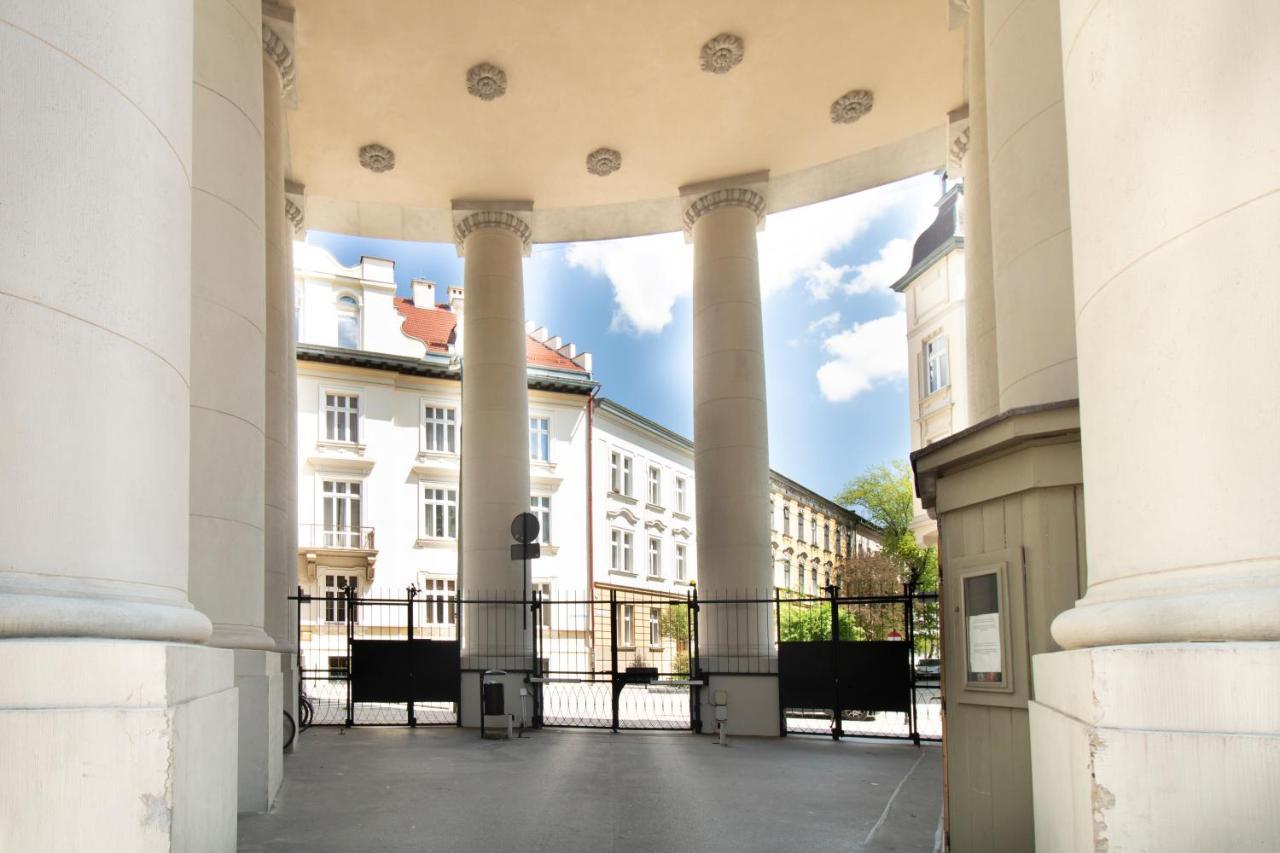 Spacious Apartments Zyblikiewicza Street Cracovia Exterior foto