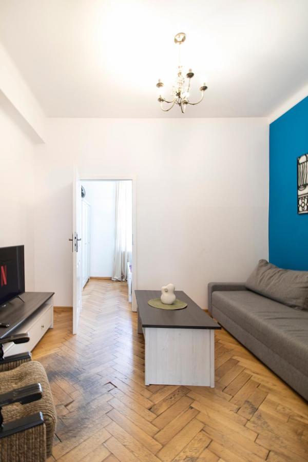 Spacious Apartments Zyblikiewicza Street Cracovia Exterior foto